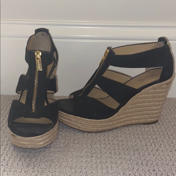 Michael Kors wedges - Picture 1 of 1